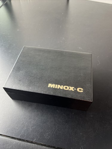 Vintage Minox - C SubMiniature Spy Camera with Film, box, instructions, flash + - Picture 20 of 22