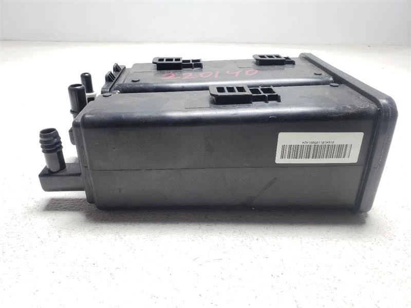 Mazda CX-9 2007-2015 bote de vapor de combustible OEM CY01-13-96ZD Foto 2 de 4