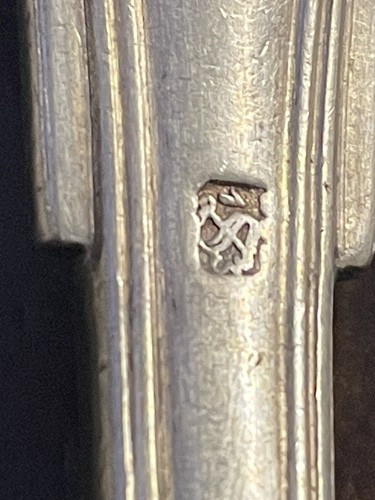6 Vintage Flatware Pieces (Fiddle Thread) - Picture 5 of 5