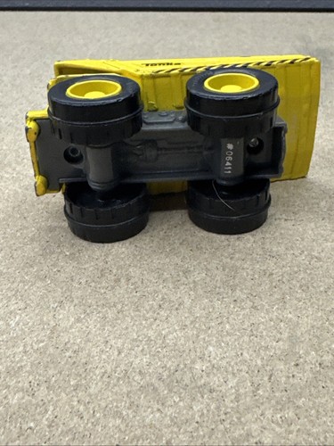 Tonka Set of 3 Construction Trucks Cement Mixer Dump Truck & Road Grader Hasbro - Picture 11 of 11