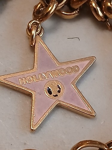 Vintage JUICY COUTURE GOLD TONE CHARM BRACELET 5 CHARMS POPCORN STAR ENAMEL TREE - Picture 10 of 14