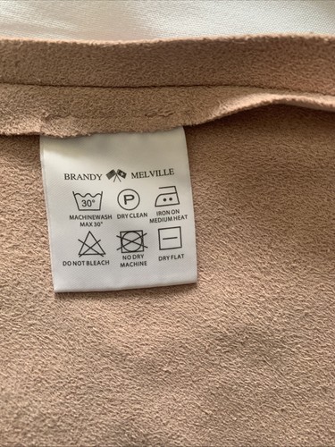 Ladies Pink A-Line Short Skirt From Brandy Melville Size Small - Picture 4 of 5