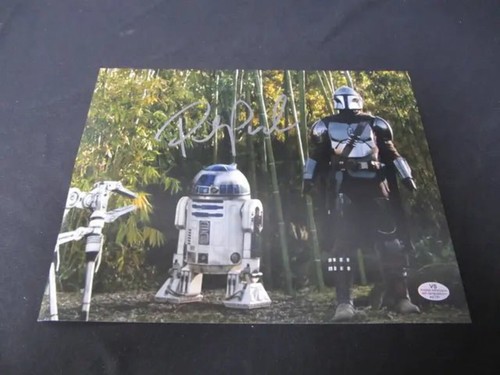 PEDRO PASCAL SIGNED THE MANDALORIAN 8X10 PHOTO STAR WARS COA A41181 - Picture 1 of 2
