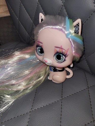 VIP Pets Selena seltener Hund rosa weiße Haare Augen Make-up Rarität Spielzeug Welpe - Bild 3 von 10