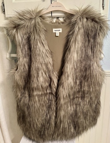Nordstrom’s Open Edit Gray Faux Fur Vest Women's XL Open Front Soft Cozy Boho - Picture 2 of 7