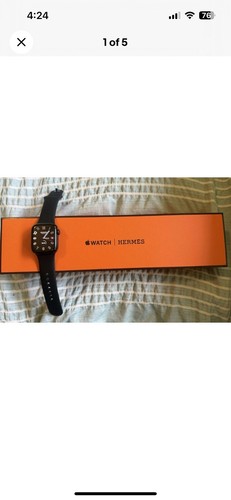 Apple Watch Series 8 Hermès - 41 mm acier inoxydable noir (GPS + cellulaire) - Photo 5 sur 6
