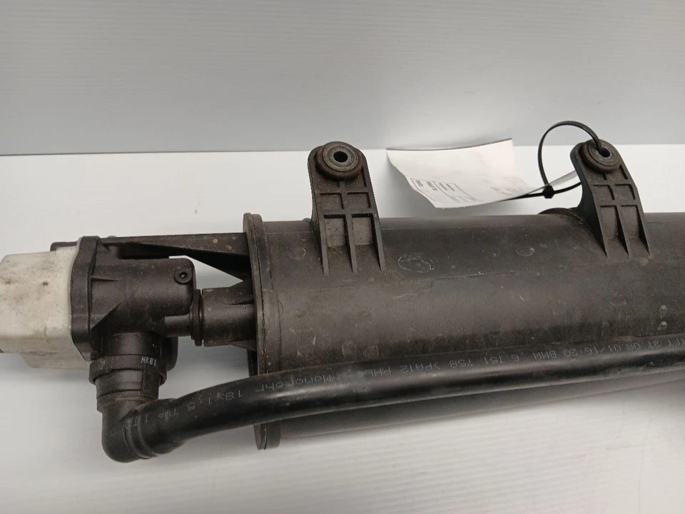 2000 - 2006 宝马 M3 E46 燃油蒸汽罐 6758465 — 第 4/4 张图片