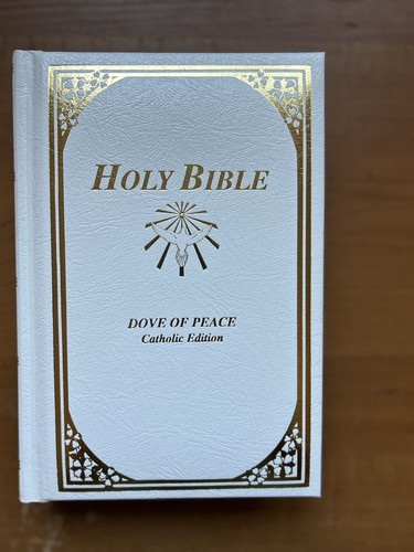Dove of Peace Holy Bible Catholic Edition UAW #624 Cedar Box Beautiful! - Picture 18 of 20