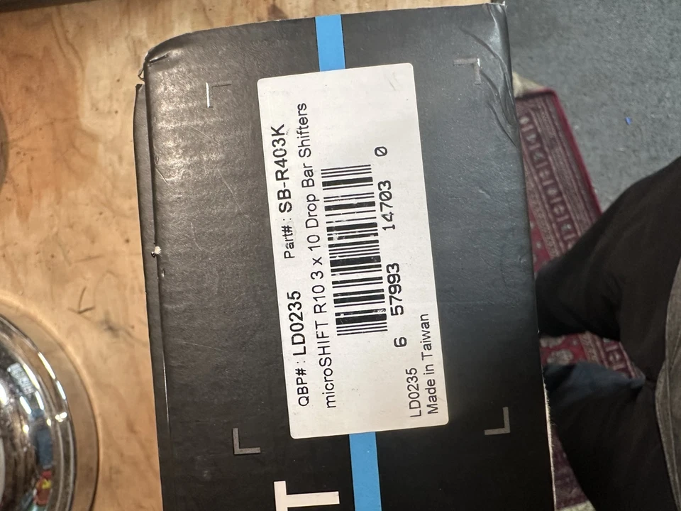 microSHIFT R10 3x10 Speed Drop Bar Shift Lever Set Triple Shimano Silver - Image 4 of 4