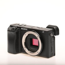 Sony Alpha 6400 ca. 9.000 Ausl. Kamera