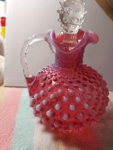 Vintage Fenton Cranberry Opalescent Hobnail 6 1/2" Cruet With Stopper - Picture 4 of 12