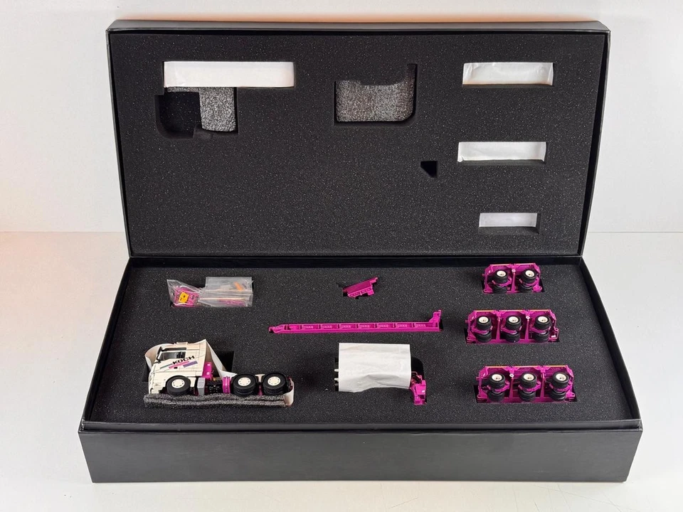 WSI truck models, MAN TGX XXL 6X4 Scheuerle Intercombi 3+3+2 Axle , KOCH - Image 4 of 4