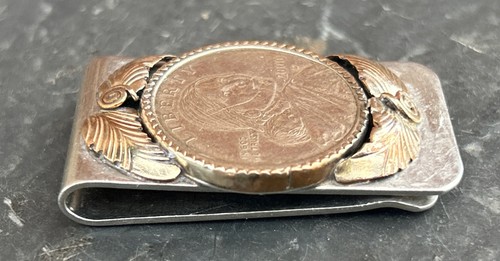 2000 D Sacagawea One Dollar Coin US Liberty Gold Filled Leaf Money Clip - Picture 7 of 12