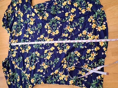 The Pioneer Woman Blouse Top Size XL Floral Blue & Yellow Long Sleeves NWT - Picture 14 of 15