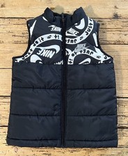 Nike Kids Size M 5-6 Yrs Black Graphic Print Puffer Vest