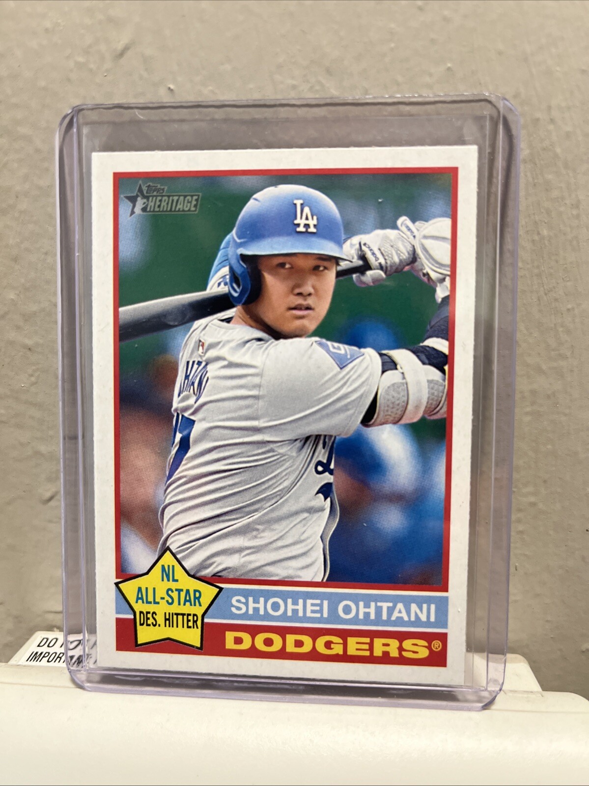 Shohei Ohtani 2025 Topps Heritage Flipped Bat Variation Short Print SSP #148