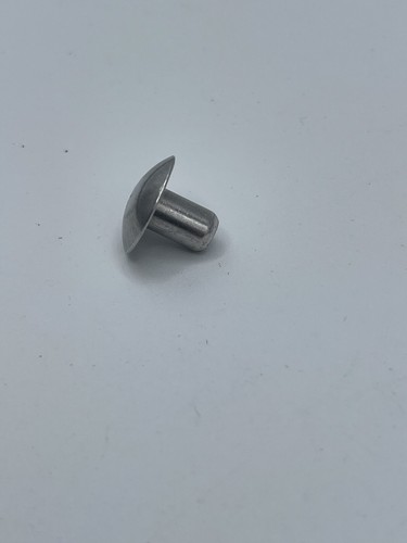 Solid aluminum brazier head rivets 1/4" x 3/8" head 5/8" 100 Piece Set - Picture 4 of 5