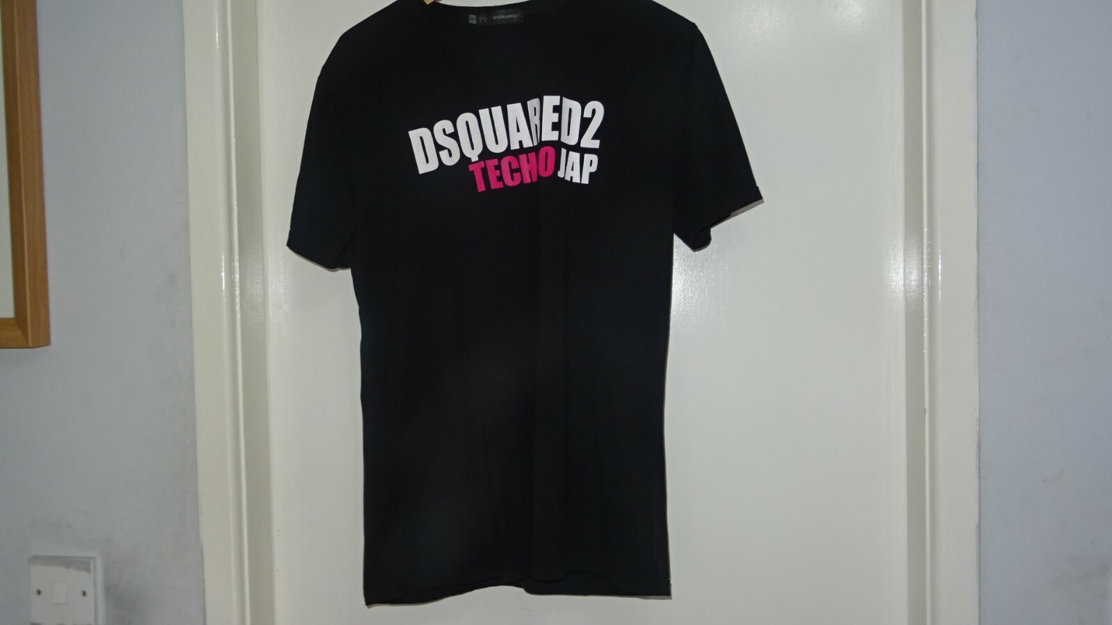 Picture 4 of 6