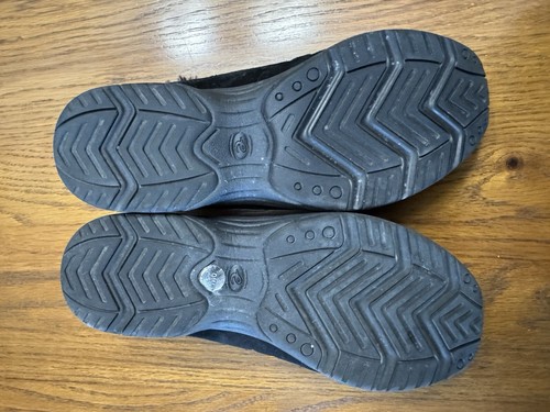 Easy Spirit Scarpe da Viaggio Fuzz Nere Slip-On Ecopelliccia Donna Taglia 9 W - Foto 4 di 5