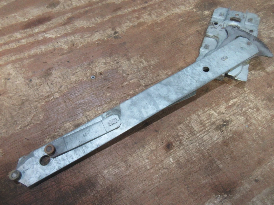 Cadillac Deville 1963 1964 4 puertas techo rígido ventana eléctrica regulador manivela PF Foto 2 de 2