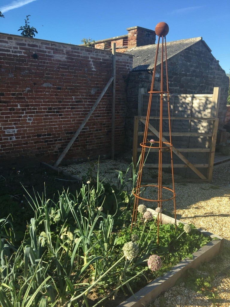 Picture 3 of 3