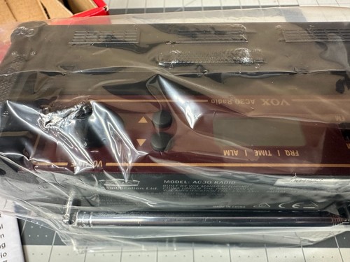 VOX AC-30 Gitarrenverstärker potables Stereo Radio und tragbarer Lautsprecher - NEU - Bild 18 von 20