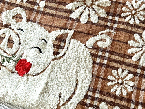 Toalla con un cerdo con una rosa roja y flores, blanco y tostado, 36 x 18 nueva - Imagen 6 de 8