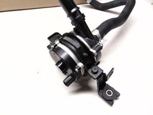 New Genuine Kia Hyundai Ioniq Hybrid Electronic Water Pump Assembly EWP RRP £300 - Picture 2 of 7
