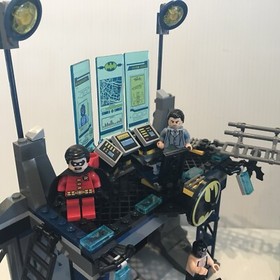 LEGO Batman: The Batcave 6860
