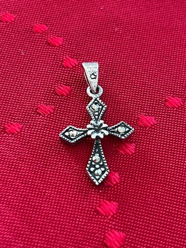 Vintage 925 Sterling Silber Markasit kleiner religiöser Kreuz Anhänger - Bild 8 von 9