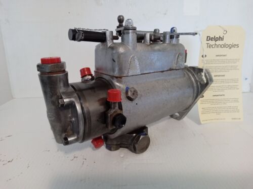 John Deere Lucas/Cav 3233F240 Diesel Injection Pump Perkins 3.152 Engine, 3 cyl - Picture 2 of 9
