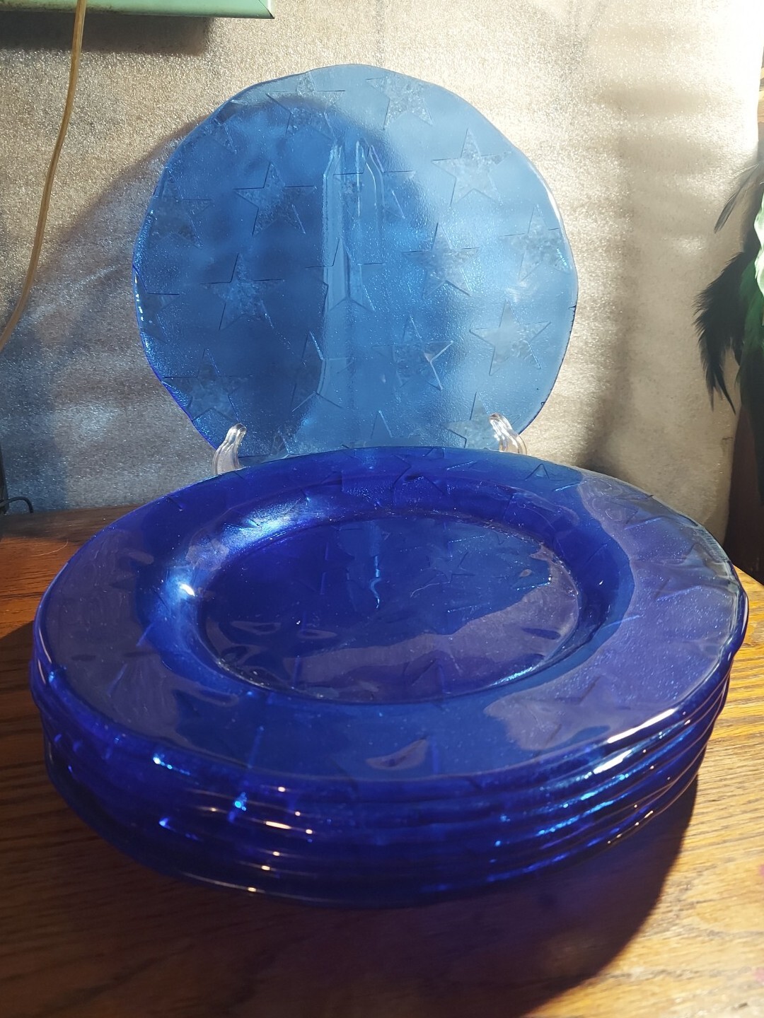 Picture 1 of 4