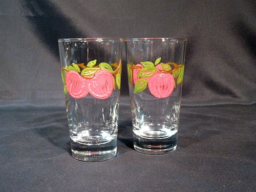 Franciscan Apple New Shape 9 oz. Embossed Juice Glass(England Backstamp)Set of 4 - Picture 5 of 10