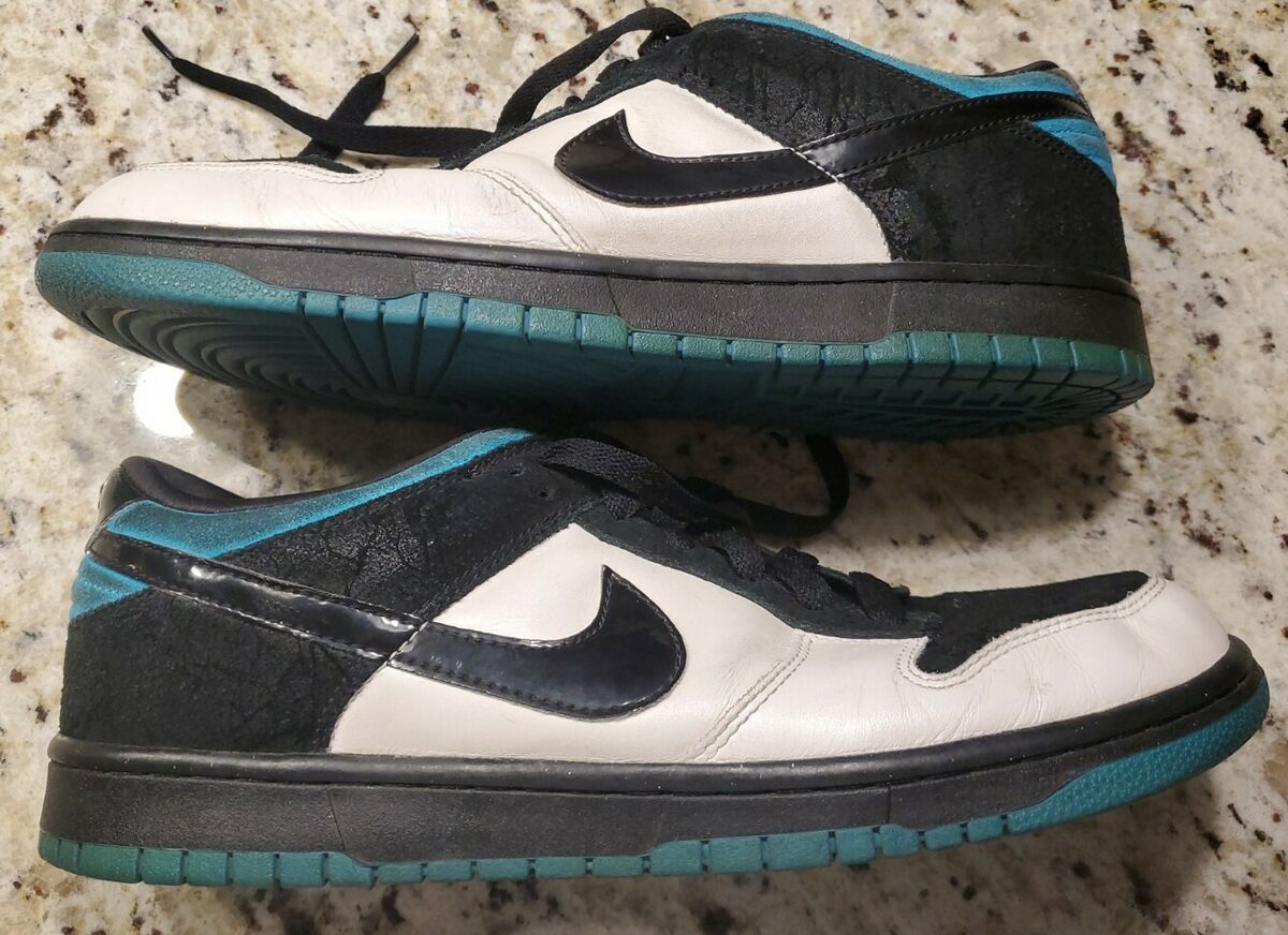 RARE VINTAGE 2009 NIKE SB DUNK SHOES MENS SIZE US11 374445 RARE VINTAGE 2009 NIKE SB DUNK SHOES MENS SIZE US11 374445