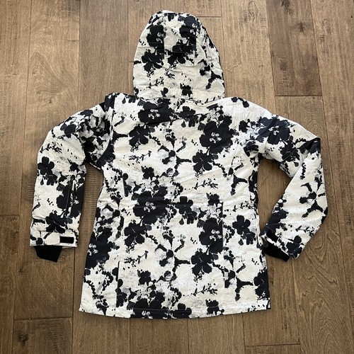 smaining floral ski coat size m - Picture 2 of 9
