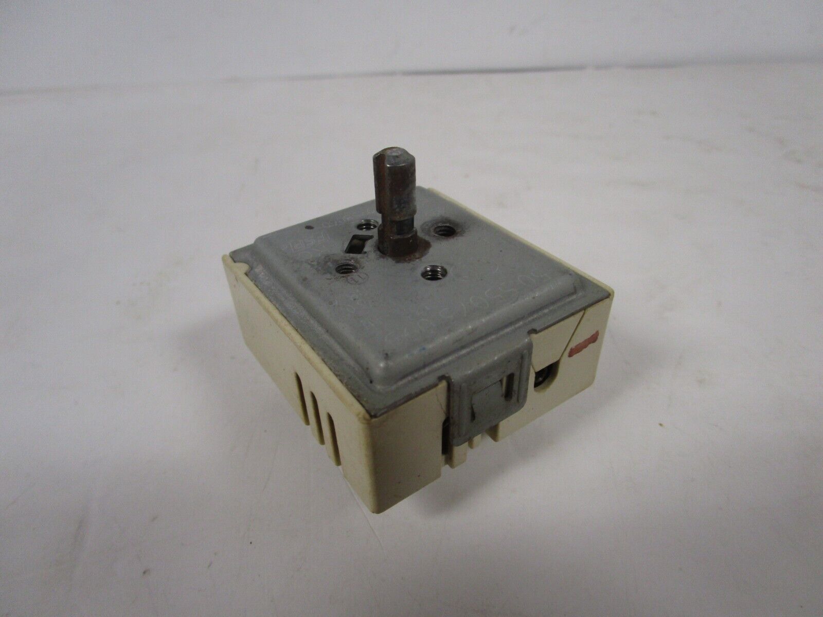 Foto 1 di 8