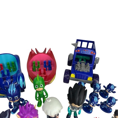 LOT Of Disney PJ Masks Action Figures Heroes Villians Vehicles Wolfy Kids Ninjas - Picture 6 of 6