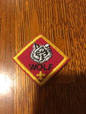 Cub Scout BSA Wolf Rank Embroidered Patch Red Yellow MR FS
