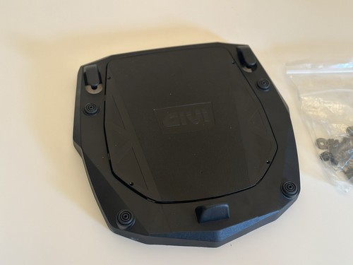 Givi E251 Monokey Topcase Universal Rack Adapter Plate To Fit Givi Monokey Case - Bild 1 von 6