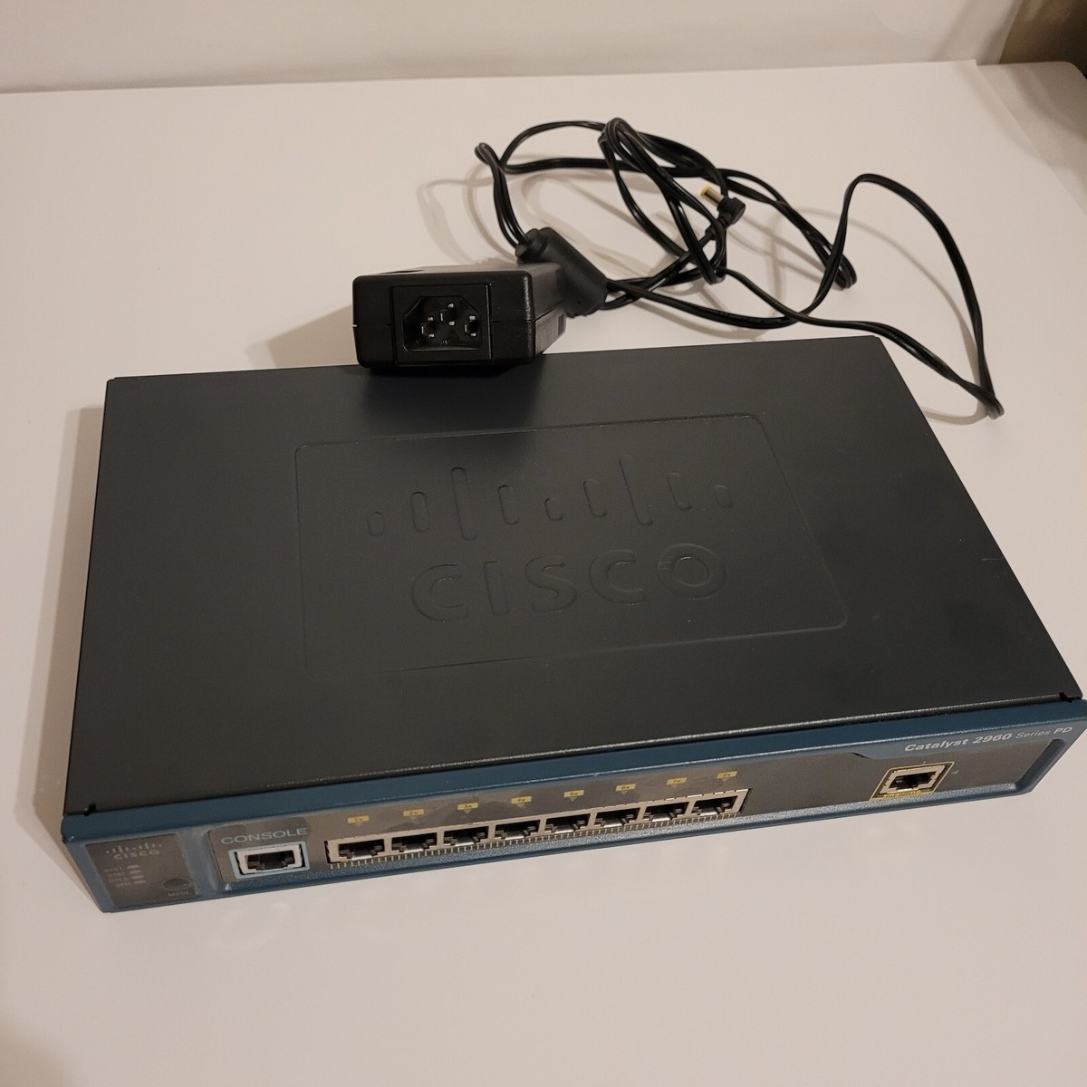 【CCNA、CCNP】Cisco スイッチCatalyst 2960×3台 CCNA、CCNP】Cisco ルータ、L3スイッチ、L2スイッチ色々セット