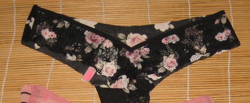 3 bragas PINK de Victoria's Secret Raw Cut No Show Lace Back Ttangs Large - Imagen 5 de 7