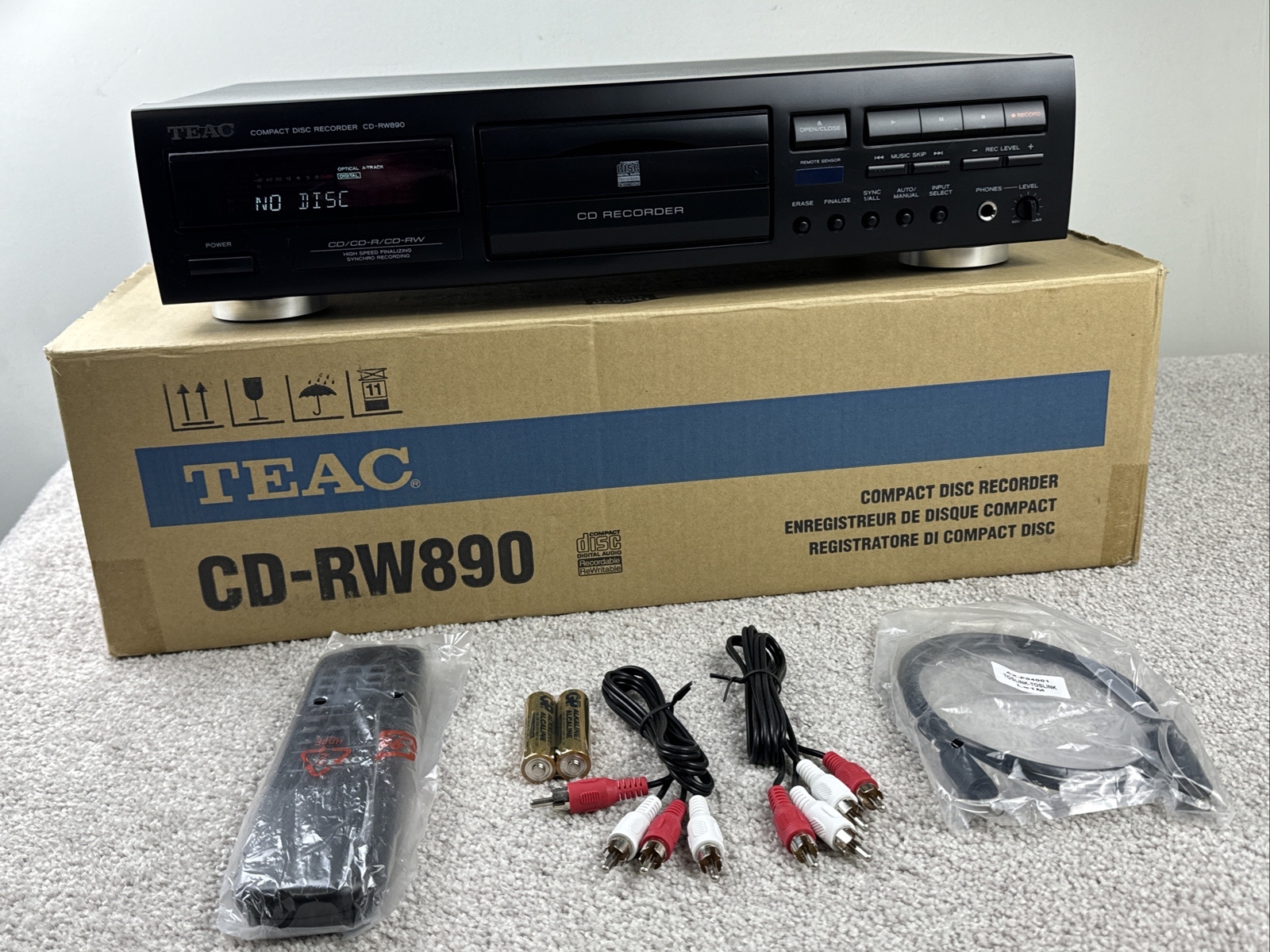 Teac CDRW890 Black Digital High Speed CD Recorder NEW Opened Box