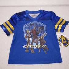 Youth Marvel Avengers War T-Shirt Size 8  520