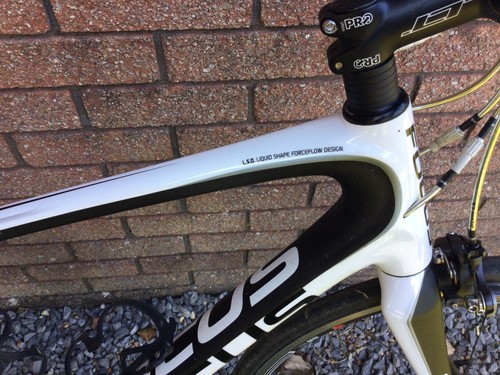 Focus Izalco Ergoride Ultegra Triple - Picture 3 of 7