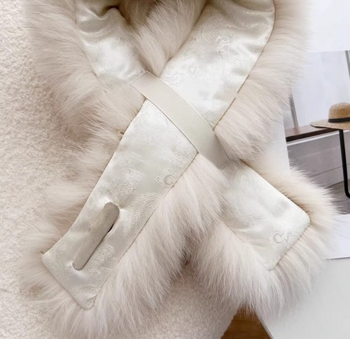 New Real Fox Fur Collar with Warm Bib Scarf for Women Real Fur Scarf - Picture 4 of 20