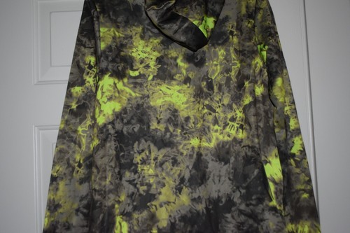 Under Armour Youth Size XL Shades Of Green Hoodie Sweatshirt Camo Design - Picture 8 of 9