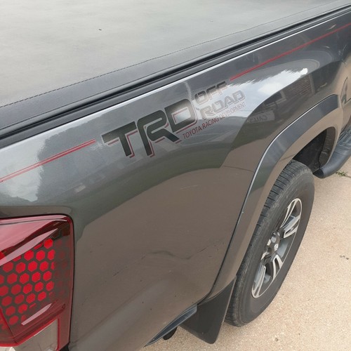 2 TRD Off Road Decals for Toyota Tacoma Tundra Pair Sticker Truck bedside Vinyl - Foto 5 di 10