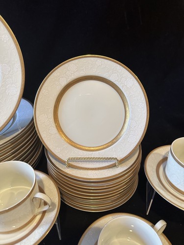 Mikasa Antique Lace L5531 4 piece service for 12 Complete Ivory Gold - 第 2/7 張圖片