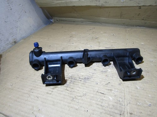 Riel inyector combustible gasolina peugeot 206 cc 1.6 16v tu5jp4 9636520780 - Imagen 4 de 8