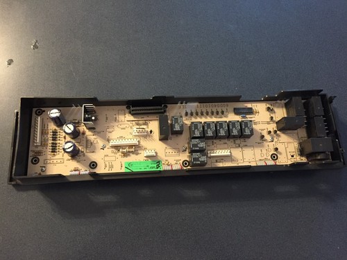 8303492 Whirlpool Range User Interface Display Control Board OEM GENUINE NEW 8303492 Whirlpool Range User Interface Display Control Board OEM GENUINE NEW